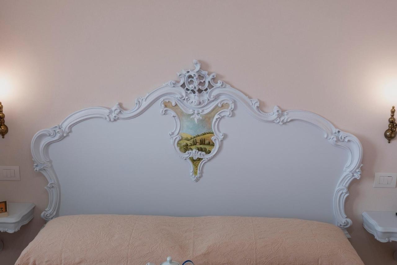 سينالونغا Podere Abbazia B&B المظهر الخارجي الصورة